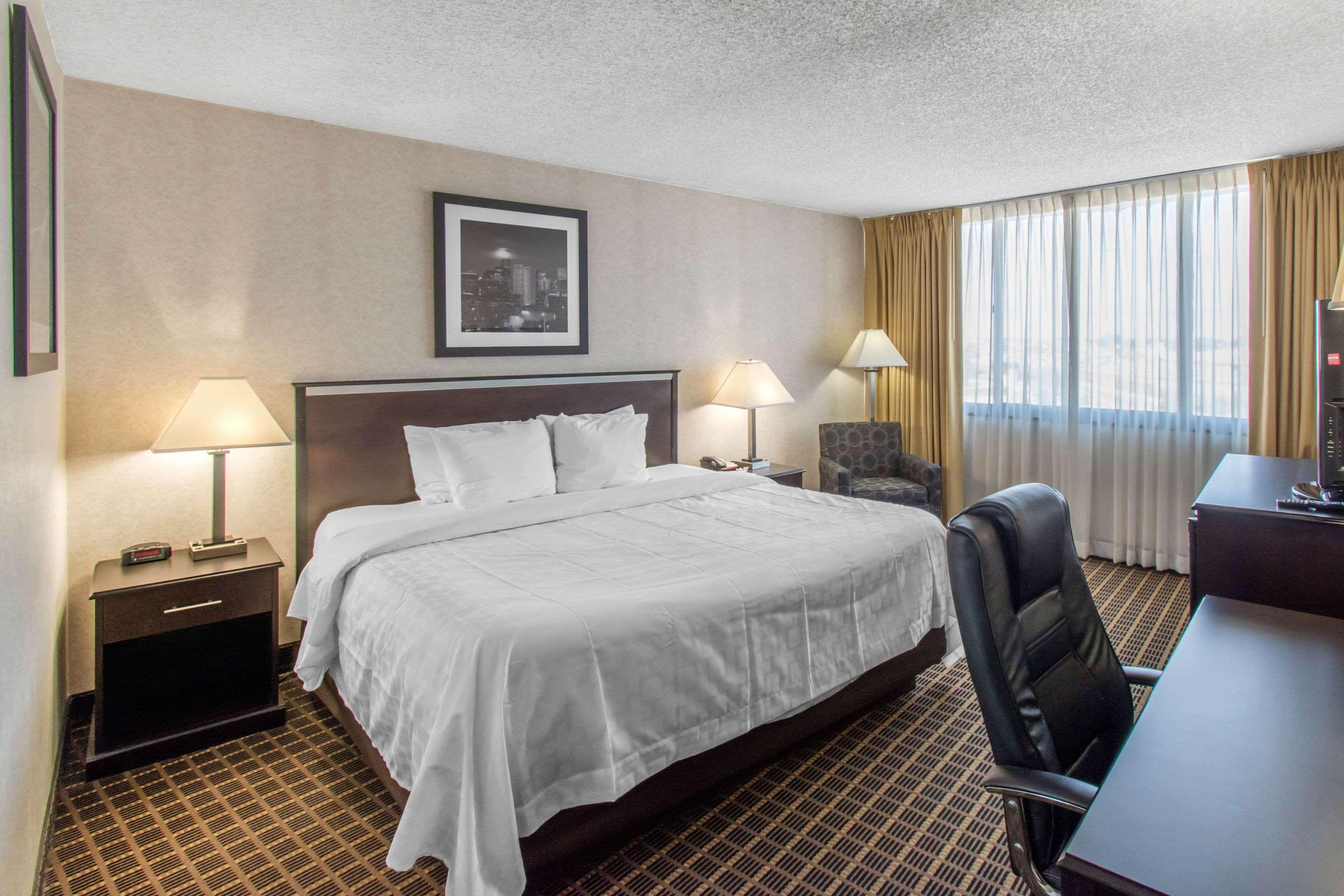 Clarion Hotel Denver Central Extérieur photo
