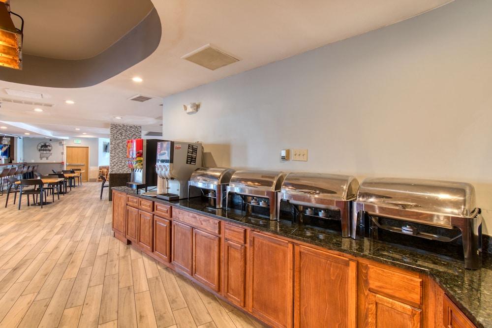 Clarion Hotel Denver Central Extérieur photo